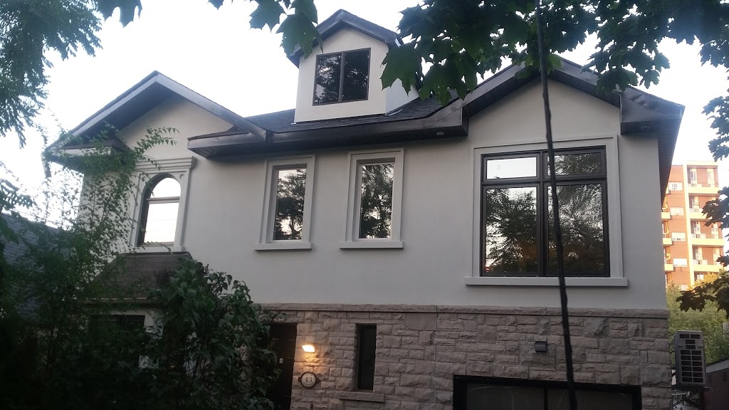 Riverside Drive Parkette | 4A8, S Kingsway, Toronto, ON M6S 4A8, Canada