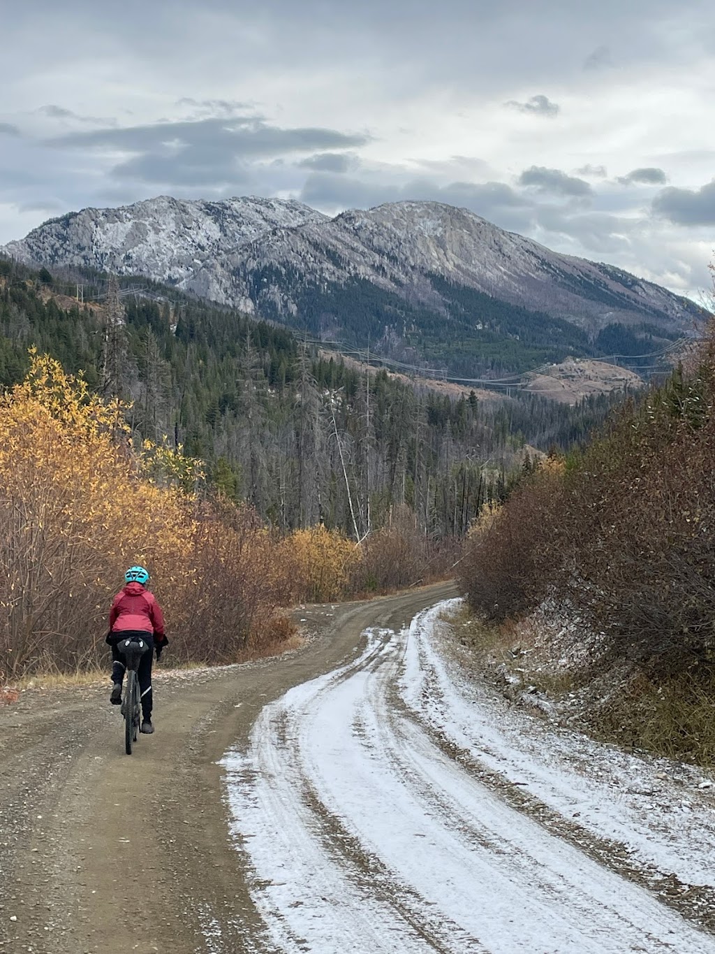 Tutti Gravel Inn | 1411 Cariboo Hwy #97, Clinton, BC V0K 1K0, Canada | Phone: (604) 815-8653