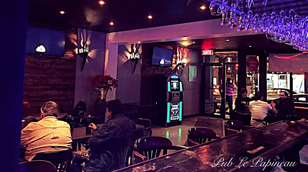 Pub Le Papineau | 6442 Av. Papineau, Montréal, QC H2G 2W9, Canada | Phone: (514) 903-1585