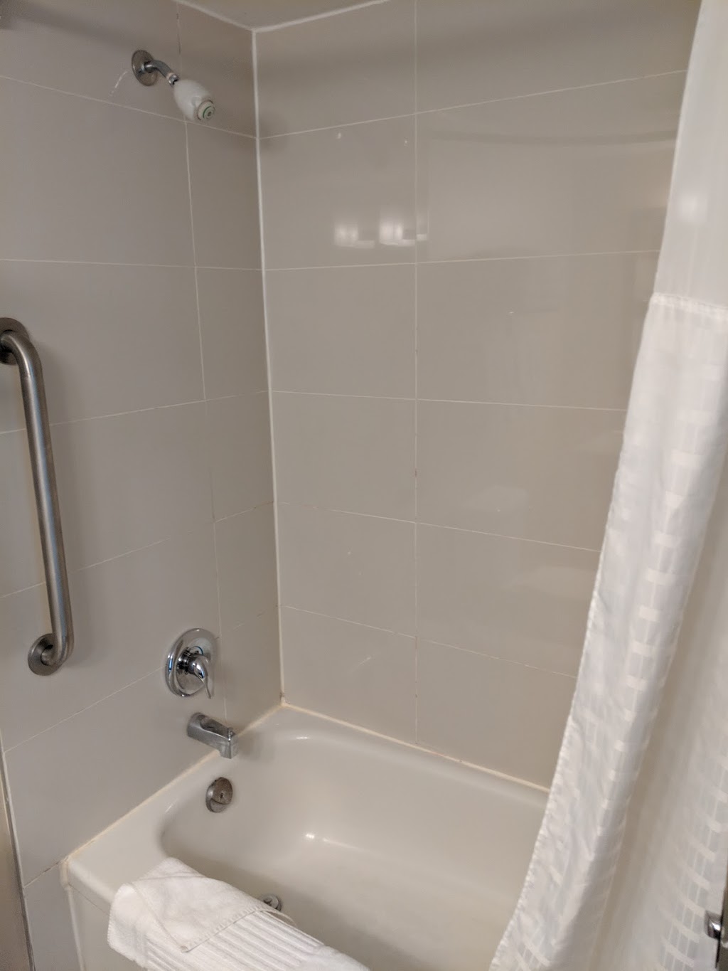 Comfort Hotel Airport North | 445 Rexdale Blvd, Etobicoke, ON M9W 6K5, Canada | Phone: (416) 740-9500