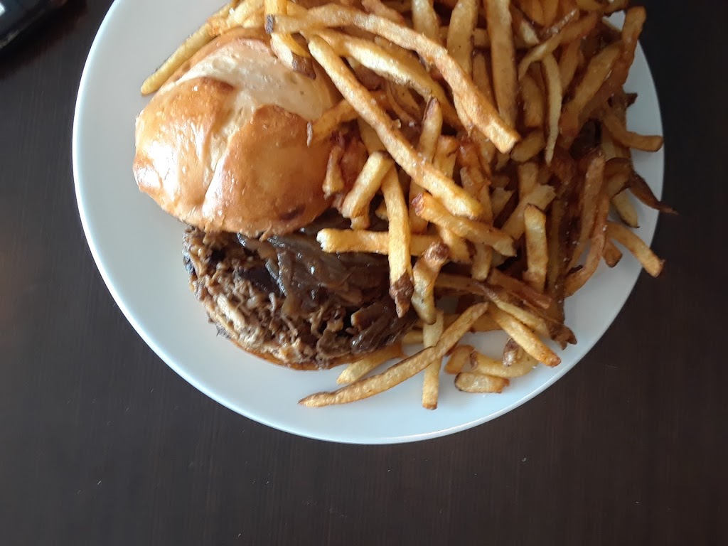 Okanagan Street Food | 812 Crowley Ave, Kelowna, BC V1Y 7G7, Canada | Phone: (778) 478-0807