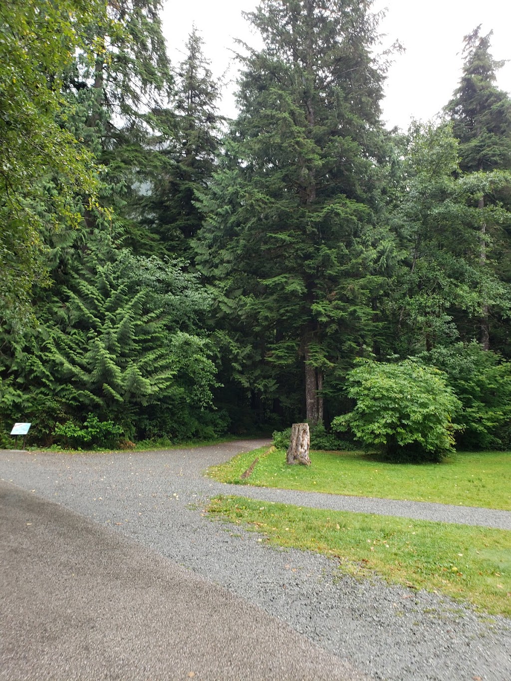 Shannon Falls Provincial Park | BC-97, Squamish-Lillooet D, BC V0N 1T0, Canada | Phone: (800) 689-9025