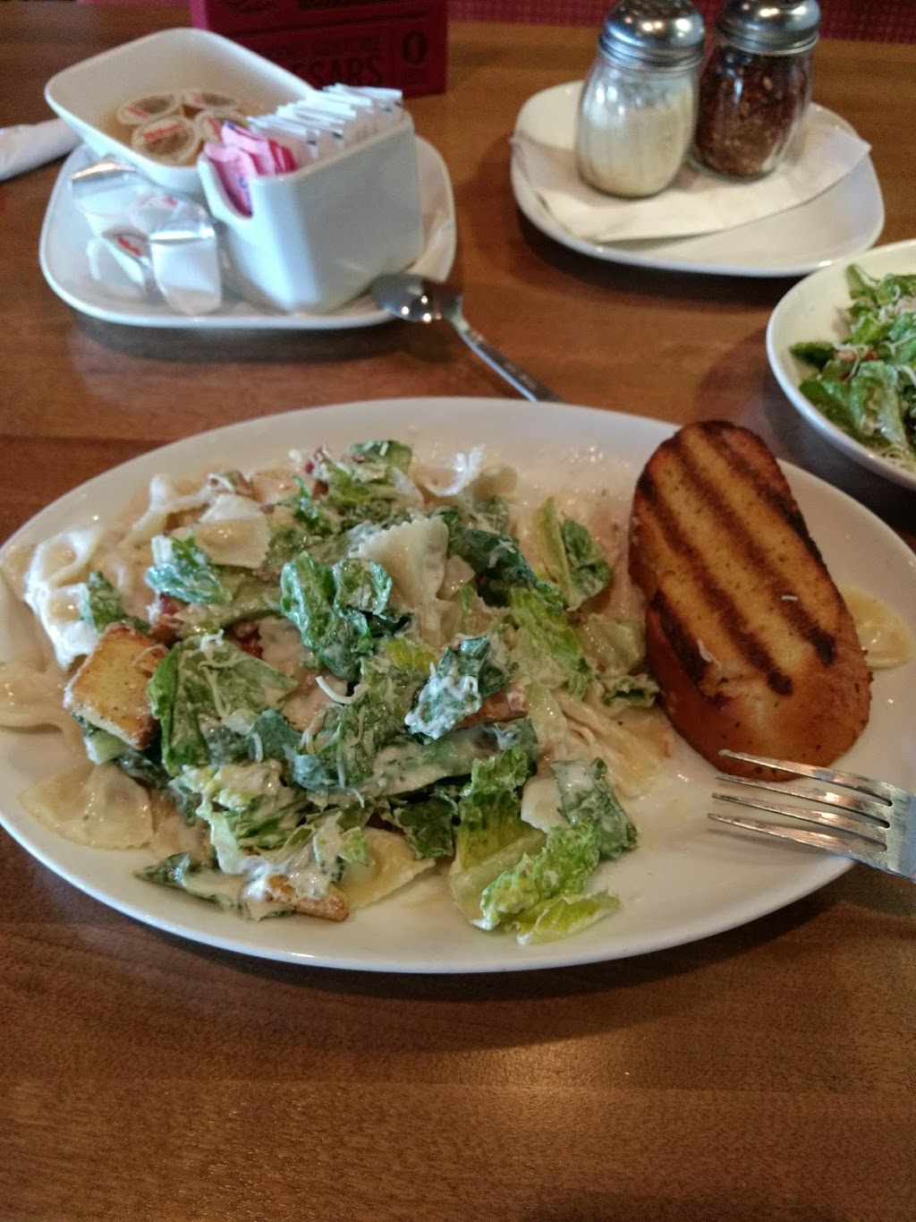 Boston Pizza | 16835 Heritage Dr, Midland, ON L4R 0A9, Canada | Phone: (705) 526-9966