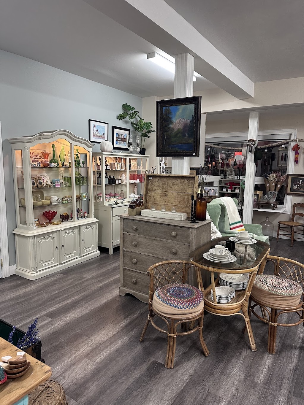 Flippin Vintage PEI | 491 Main St, Alberton, PE C0B 1B0, Canada | Phone: (902) 303-1351