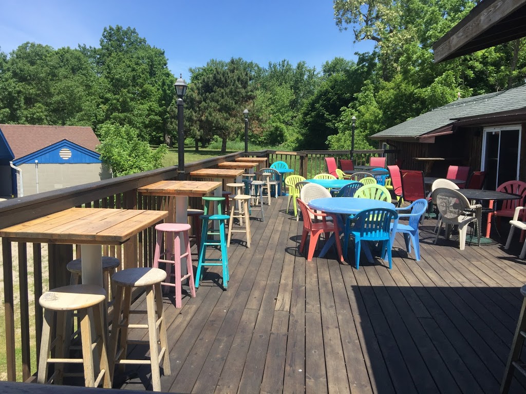 Castaways Waterfront Bar and Grill | 188 Kennedy Ave, Angola, NY 14006, USA | Phone: (716) 549-6090