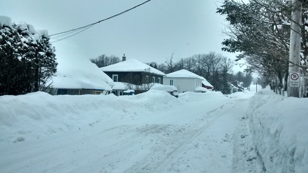 La Maison Plaisance | 16 Rue des Pins, Saint-Pierre-de-Broughton, QC G0N 1T0, Canada | Phone: (418) 903-3058