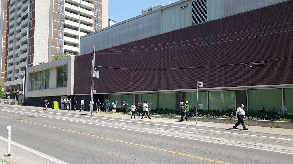 St James Town Community Corner | The Corner | 200 Wellesley St E, Toronto, ON M4X 1G3, Canada | Phone: (416) 964-6657