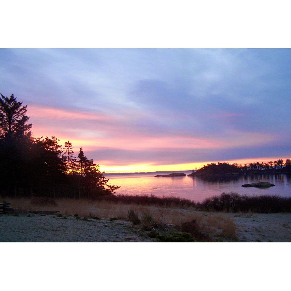 Aleck Bay Inn | 45 Finch Ln, Lopez Island, WA 98261, USA | Phone: (360) 468-3535