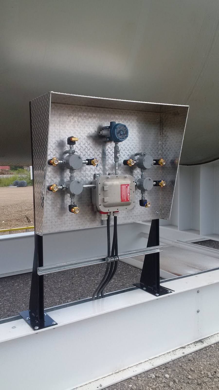 Northridge Electric Inc. | 119 Milvan Drive, North York, ON M9L 1Z8, Canada | Phone: (416) 740-2207