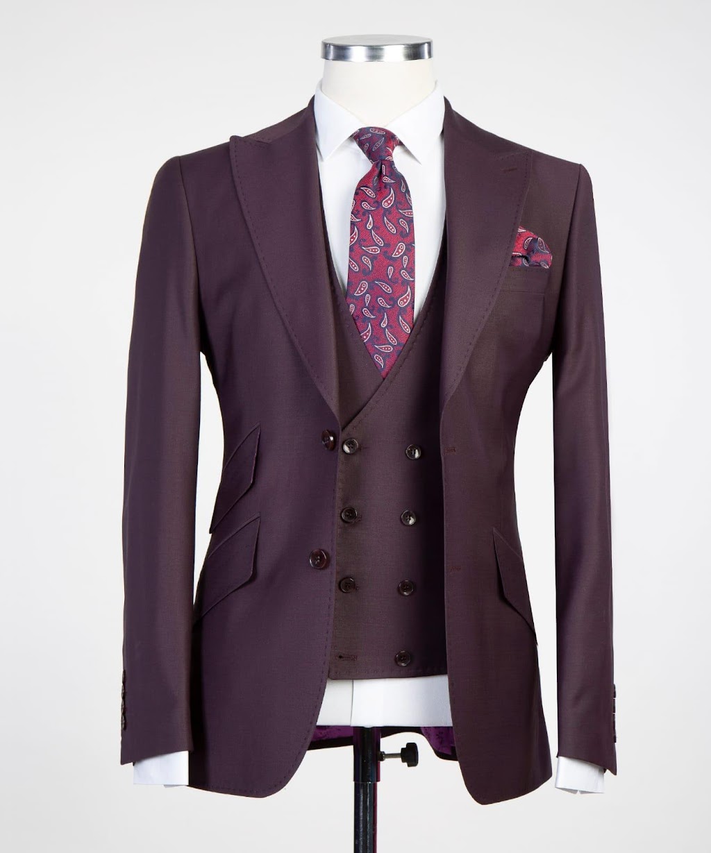 Vivati Clothing | 1980 Ogilvie Rd, Gloucester, ON K1J 9L3, Canada | Phone: (613) 513-7359