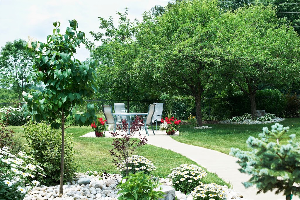 Revera Stone Lodge | 165 Cole Rd, Guelph, ON N1G 4N9, Canada | Phone: (519) 767-0880
