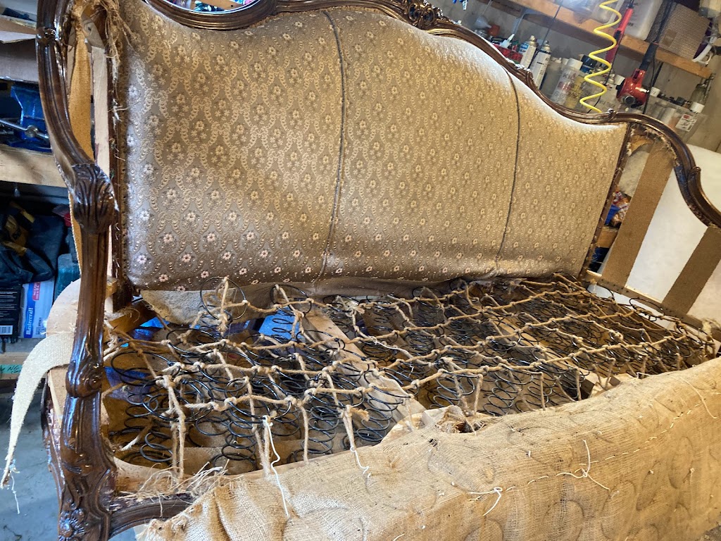 Rogers Upholstery Salon | Salt Spring Island, 210 Tripp Rd, Salt Spring Island, BC V8K 1K6, Canada | Phone: (604) 637-7563