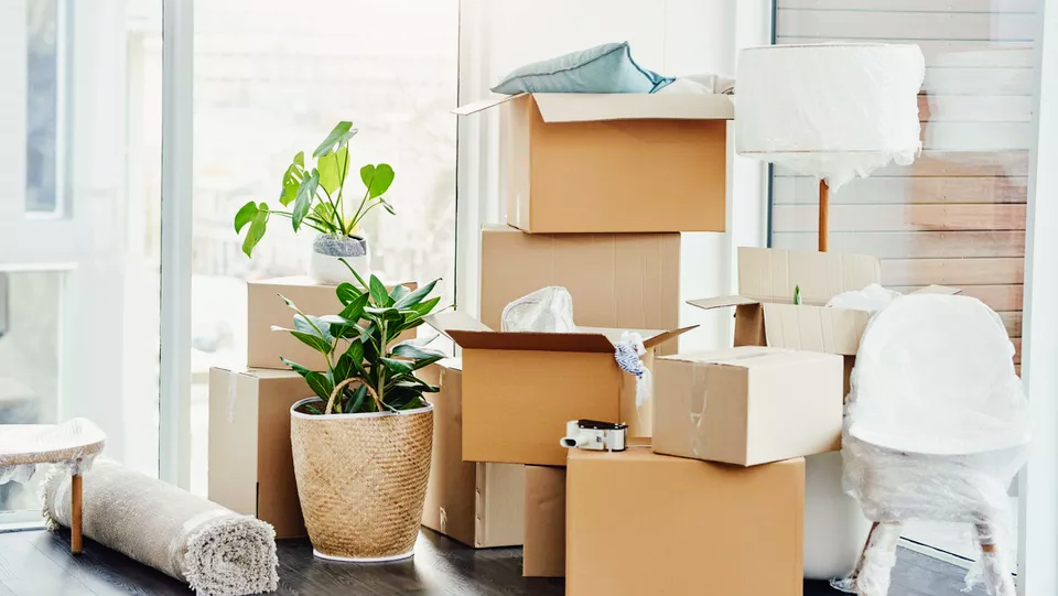 Helping Hands Movers | 64 Remmington St, Bowmanville, ON L1C 5R1, Canada | Phone: (905) 431-9954
