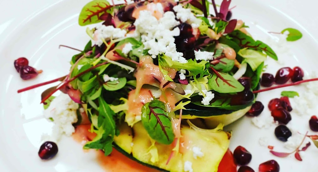 Krew kitchen and catering | 317 Atherley Rd, Orillia, ON L3V 1N8, Canada | Phone: (705) 259-5739