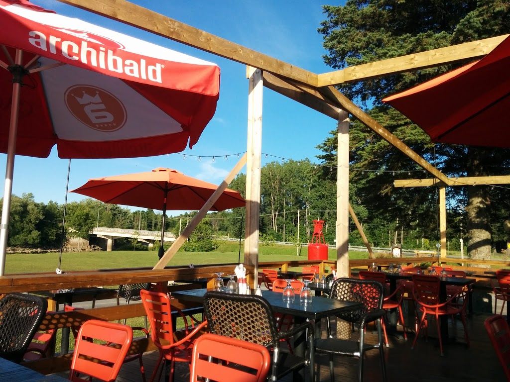 Ste-Emmélie Resto-pub | 8002 Rte Marie-Victorin, Leclercville, Quebec, QC G0S 2K0, Canada | Phone: (819) 599-9995