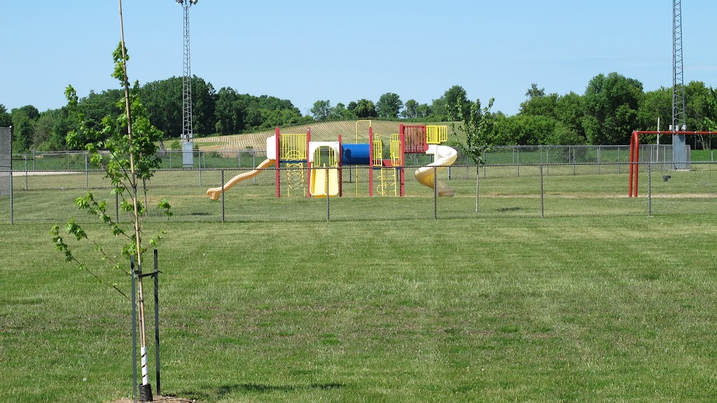 North Fredericksburgh Sports Complex | 1208 County Rd 8, Napanee, ON K7R 3K7, Canada | Phone: (613) 354-9456