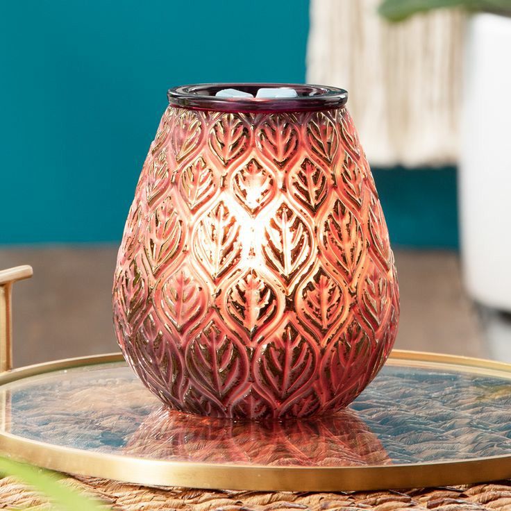 Amie Bergeron Independent Scentsy Director | 999 Hollington St, Ottawa, ON K1Z 6K8, Canada | Phone: (613) 355-9840