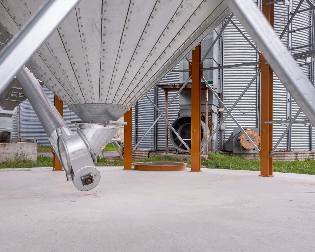 Gerard Martel Ferme & Fils Inc | 2118 Ch St Louis, Saint-Lazare, QC J7T 1Y1, Canada | Phone: (450) 455-3780