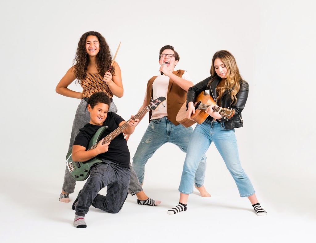Adage Studio | 540 Cairnsmore St, Duncan, BC V9L 2A1, Canada | Phone: (250) 732-4049