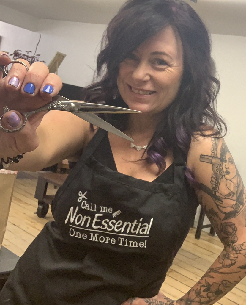 Blank Canvas Hair & Art Studio | 12 King St E, Millbrook, ON L0A 1G0, Canada | Phone: (705) 991-2887