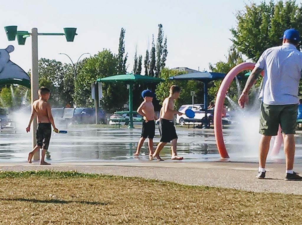 Pryce Alderson Park | Fort Saskatchewan, AB T8L 4J2, Canada