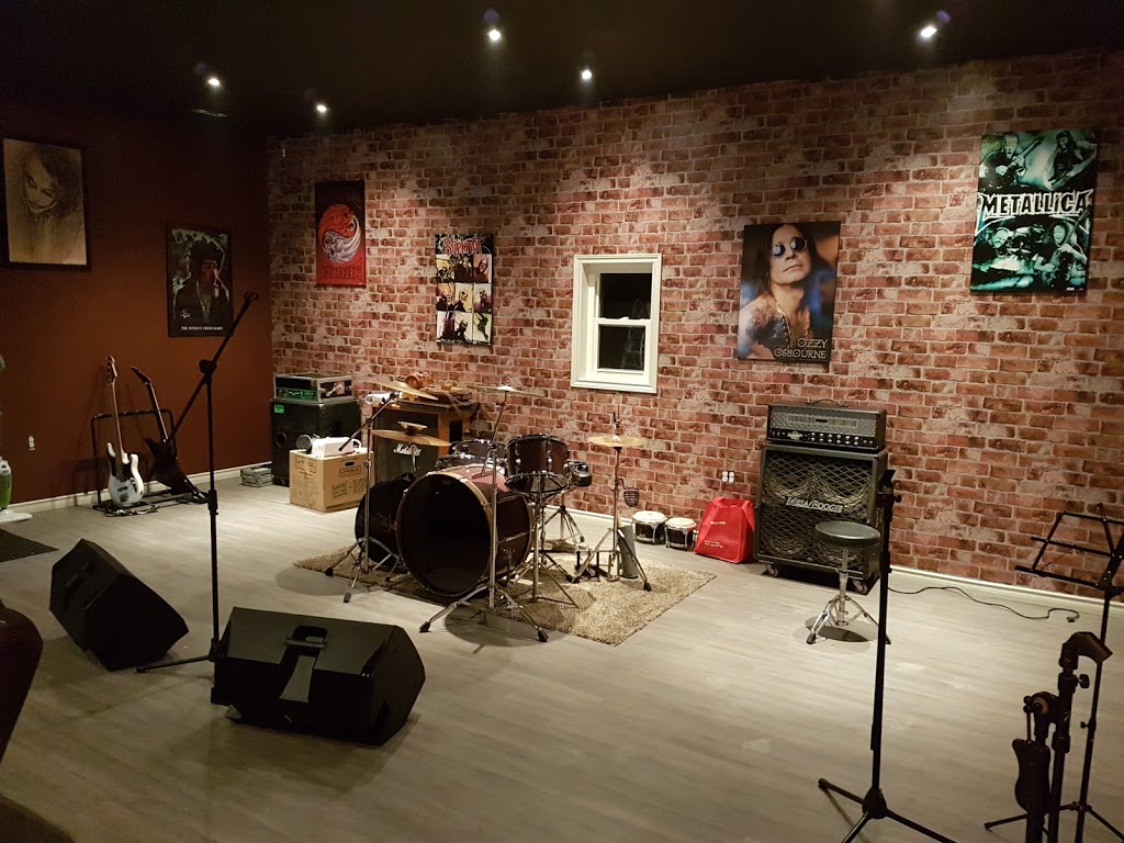 Rye Field Studios | 525 Hwy 24 SS 9, Brantford, ON N3R 0B8, Canada | Phone: (226) 802-8305