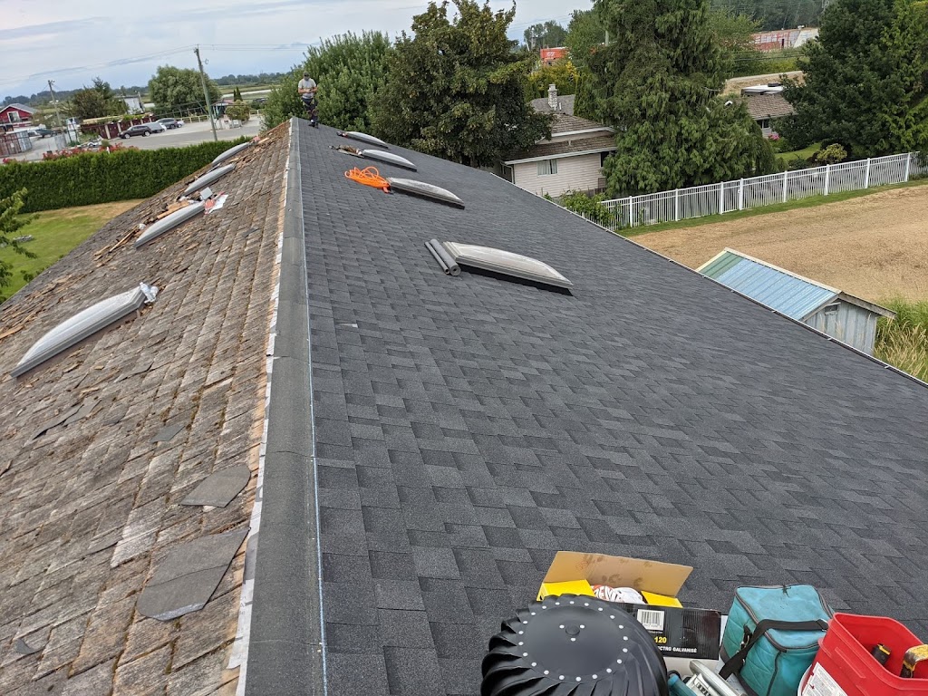 Mountaintop Roofing & Exteriors | 800 Bowcroft Pl #14, Cochrane, AB T4C 1B9, Canada | Phone: (587) 839-9239