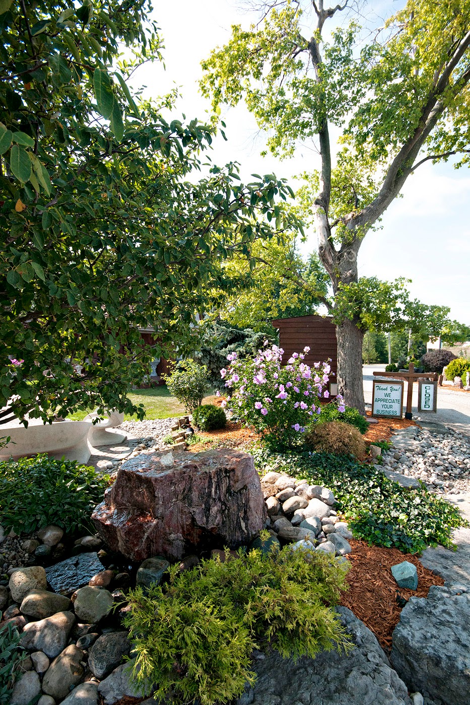 Silverthorn Landscape Supplies | 46400 Talbot Line, St Thomas, ON N5P 3S7, Canada | Phone: (519) 765-2379
