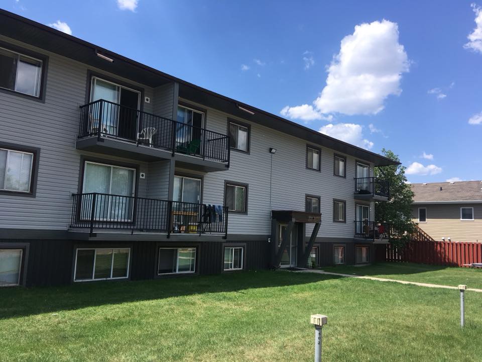 Allrose Exteriors | 37563 RGRD 272, Red Deer, AB T4E 1M5, Canada | Phone: (403) 347-2522