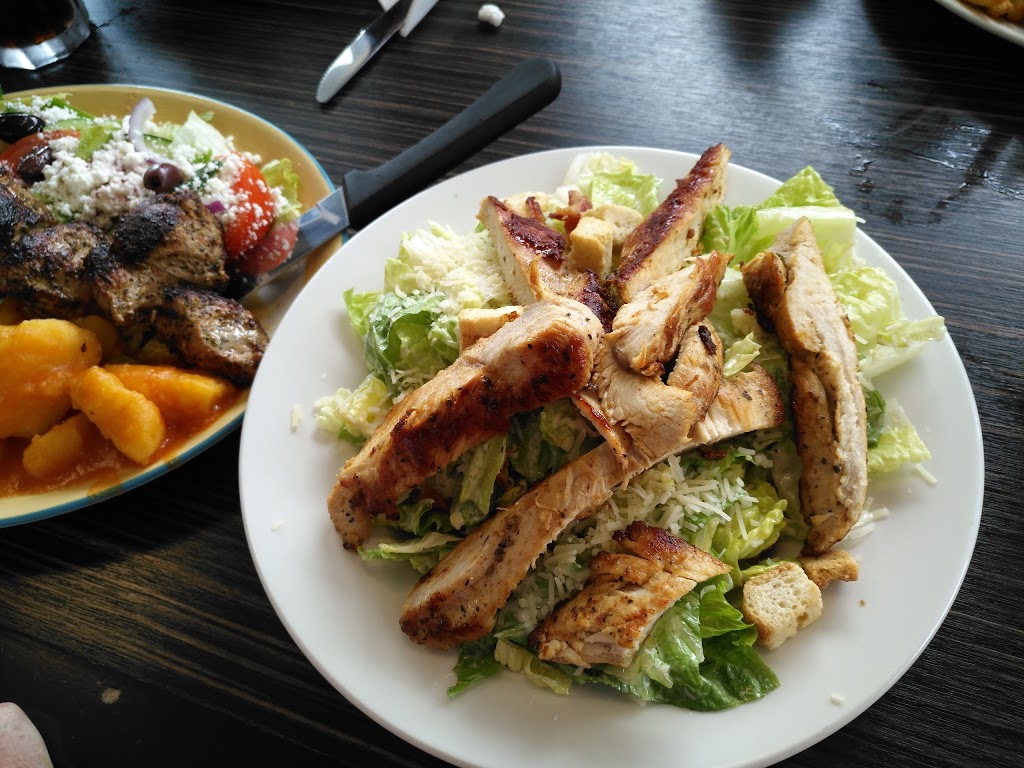 Johns Family Restaurant | 1 Fisherman Dr, Brampton, ON L7A 2X9, Canada | Phone: (905) 840-8888