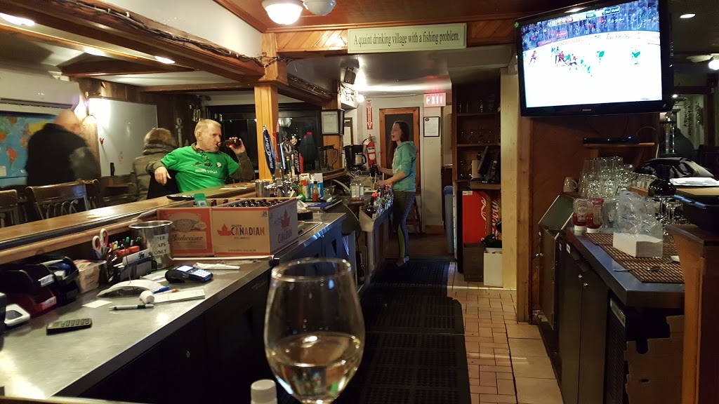 The Barnacles Beerhouse | 170 William St, Port Stanley, ON N5L 1C7, Canada | Phone: (519) 782-7272