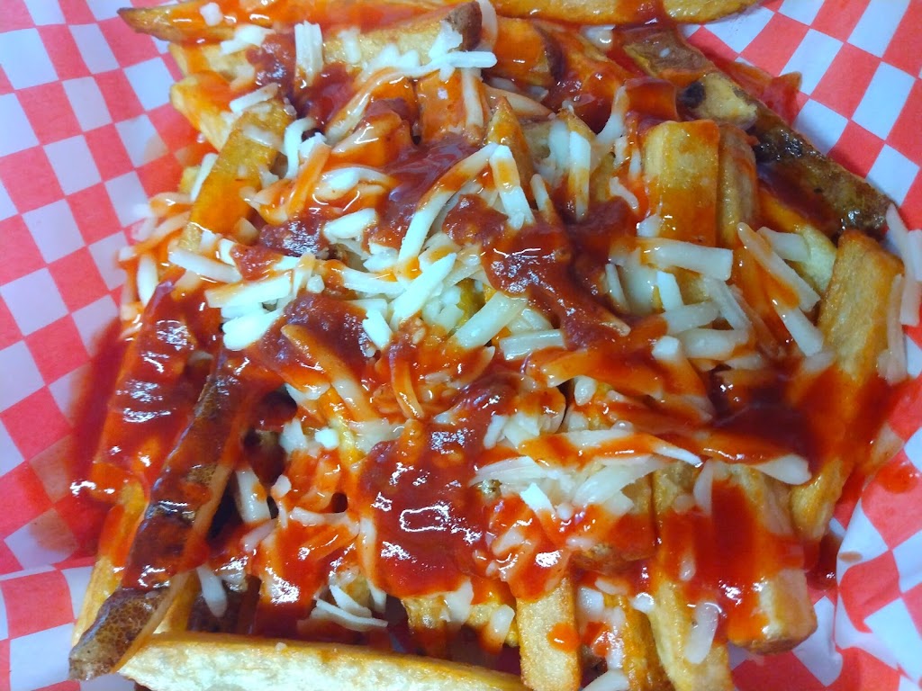Kickin Wings | 630 Jubilee Rd, Muncey, ON N0L 1Y0, Canada | Phone: (519) 264-1960