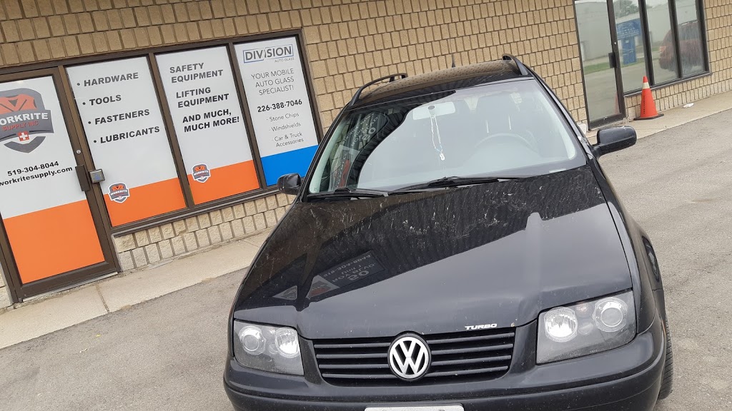 Division Auto Glass | 50 Roy Blvd Unit 1, Brantford, ON N3R 7K2, Canada | Phone: (226) 388-7046
