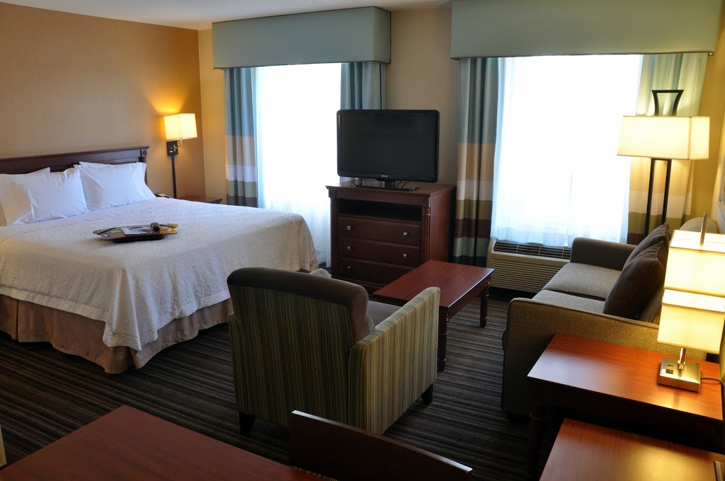 Hampton Inn & Suites by Hilton Toronto Airport | 3279 Caroga Dr, Mississauga, ON L4V 1A3, Canada | Phone: (905) 671-4730