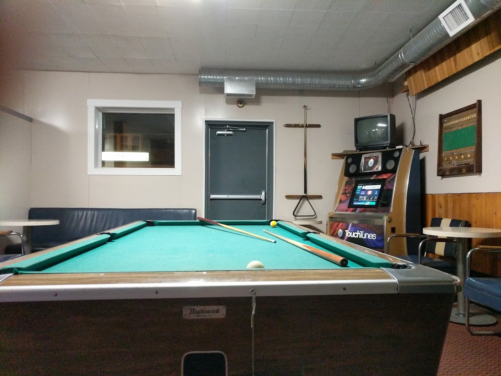 Vonda Hotel | 401 Buffer Ave, Vonda, SK S0K 4N0, Canada | Phone: (306) 258-2186