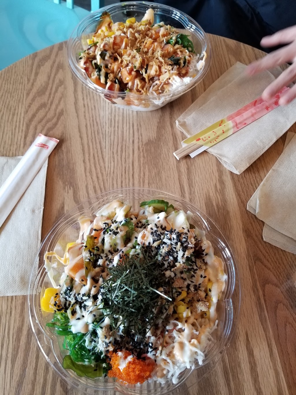 SPLASH POKE | 10079 109 St NW, Edmonton, AB T5J 0J7, Canada | Phone: (780) 760-4660