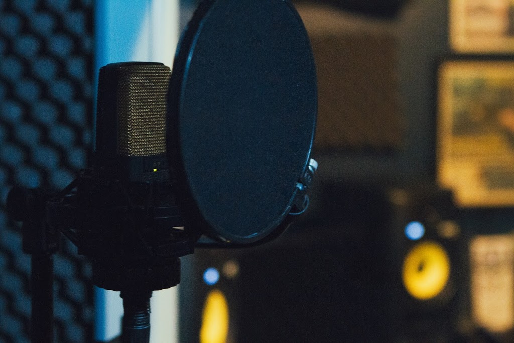 BreakBeat Studio | 1023 Rue Baker, Greenfield Park, QC J4V 3C2, Canada | Phone: (438) 498-7382