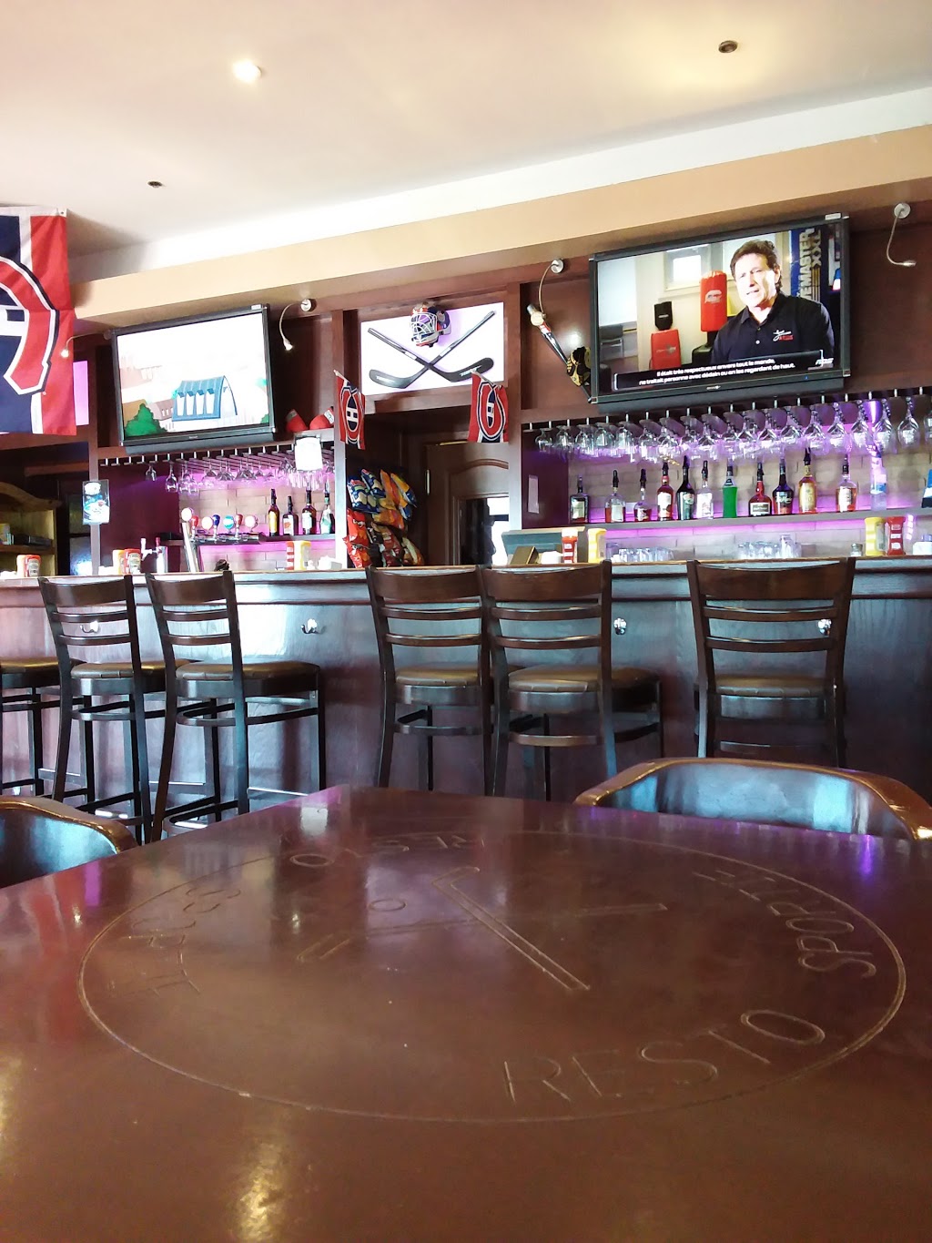 Brasserie Du Mail | 8-10 Rue du Mail, Lacolle, QC J0J 1J0, Canada | Phone: (450) 246-2826