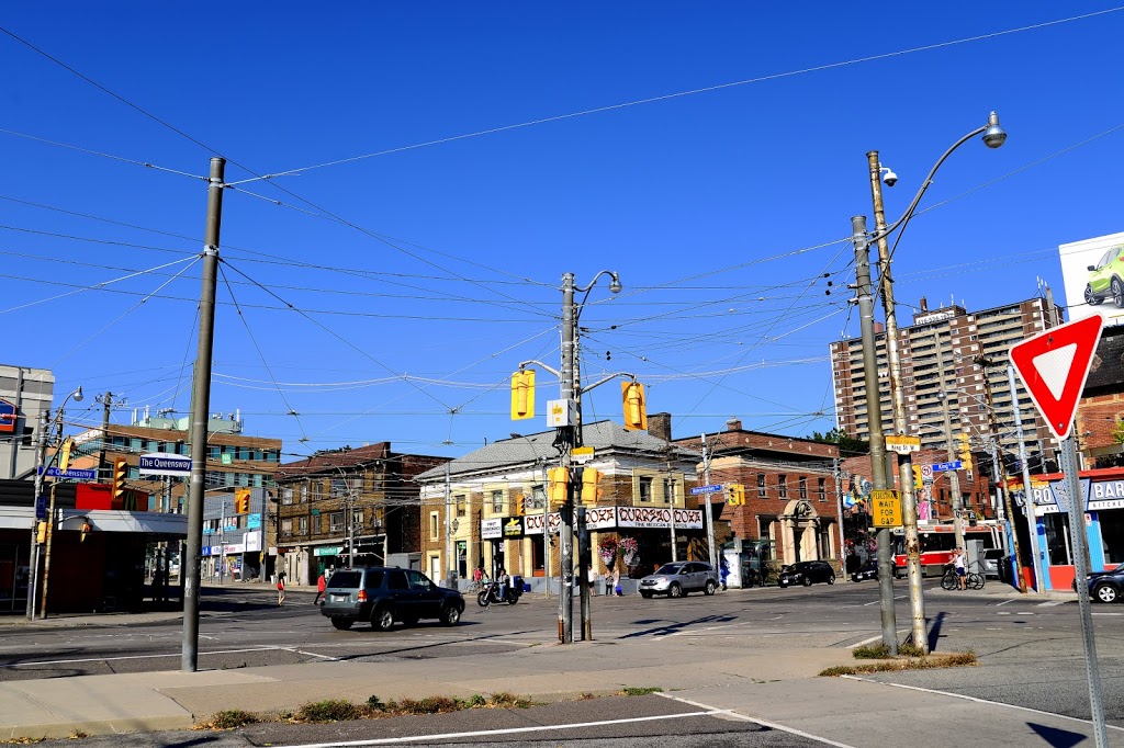 Burrito Boyz | 1736 Queen St W, Toronto, ON M6R 1B3, Canada | Phone: (416) 537-2699