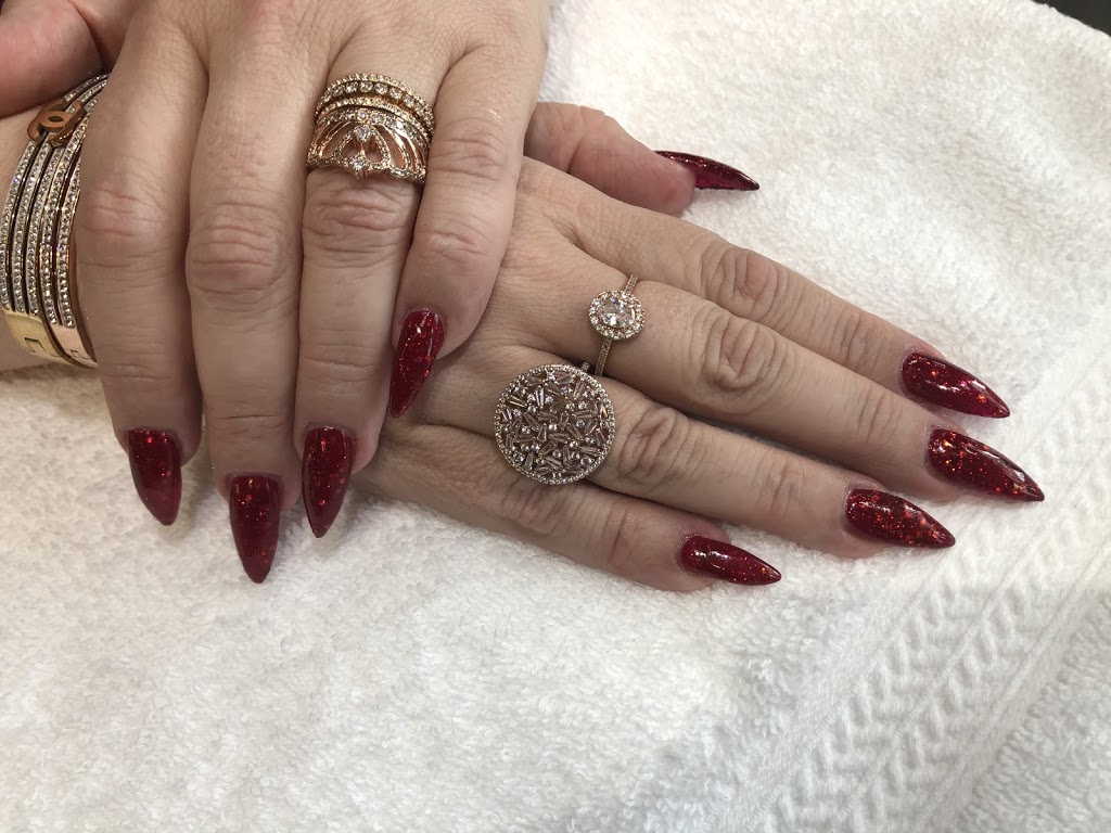 Talons Nails Salon - Lash & Spa | 2745 Veterans Memorial Pkwy, Victoria, BC V9B 0H4, Canada | Phone: (250) 590-6506