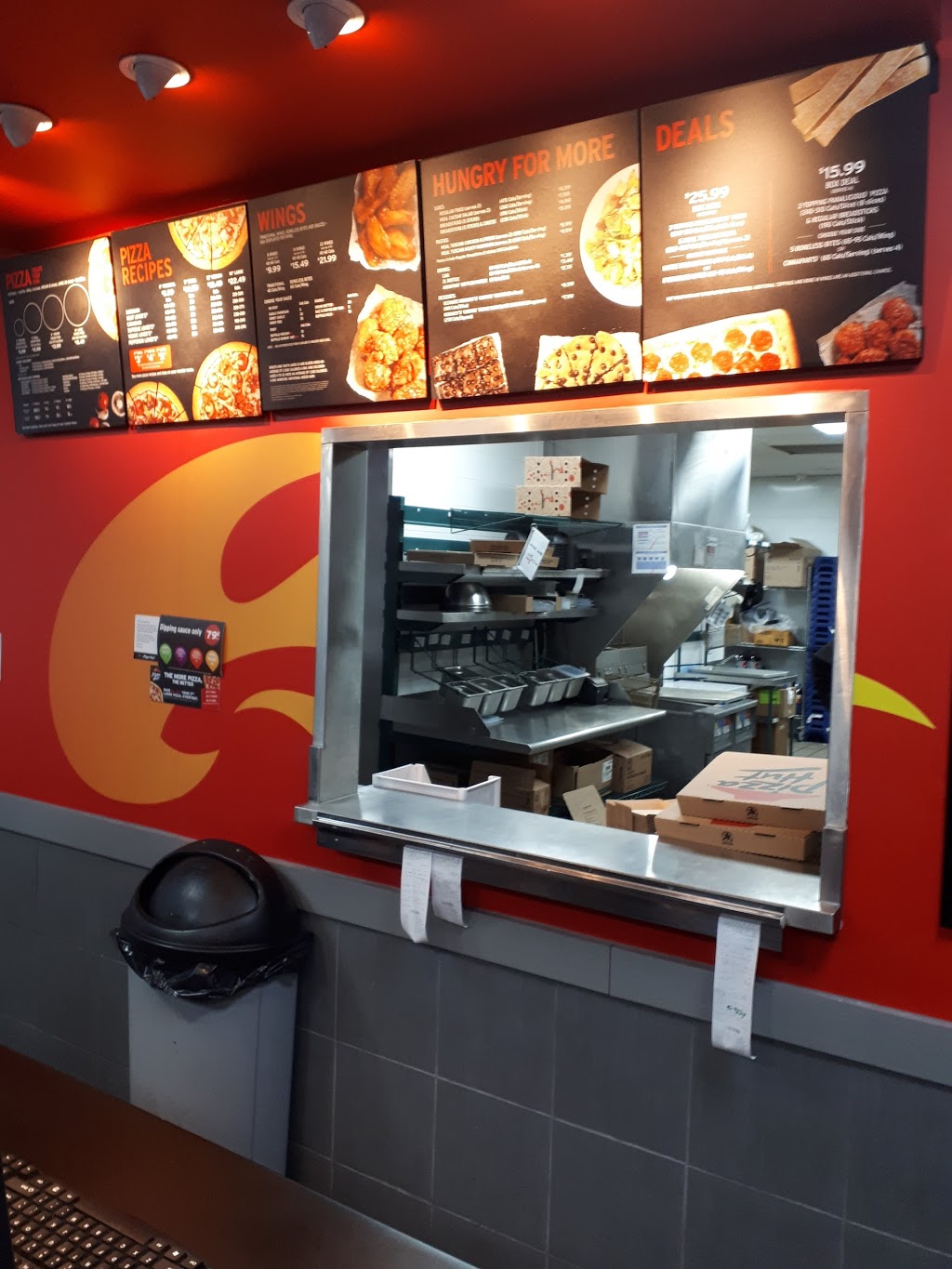 Pizza Hut | 1794 Liverpool Rd Unit 9B, Pickering, ON L1V 1V9, Canada | Phone: (905) 839-0884