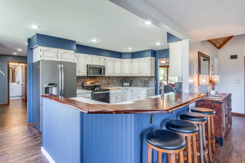 Solitude Inn on the Green | 5804 Flinchbaugh Rd, Kimball, MI 48074, USA | Phone: (810) 982-3673