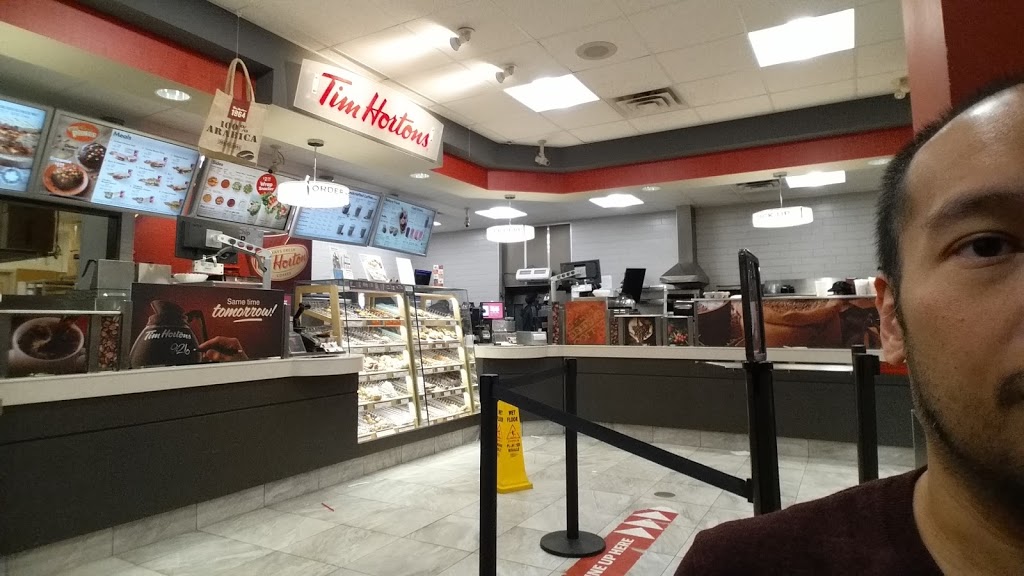 Tim Hortons | 885 Britannia Rd W, Mississauga, ON L5V 2X8, Canada | Phone: (905) 542-8945