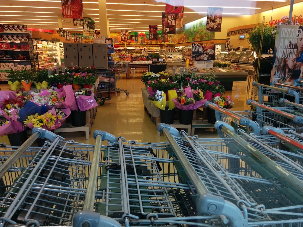 Lauras Your Independent Grocer | 300 Eagleson Rd, Kanata, ON K2M 1C9, Canada | Phone: (613) 592-3850