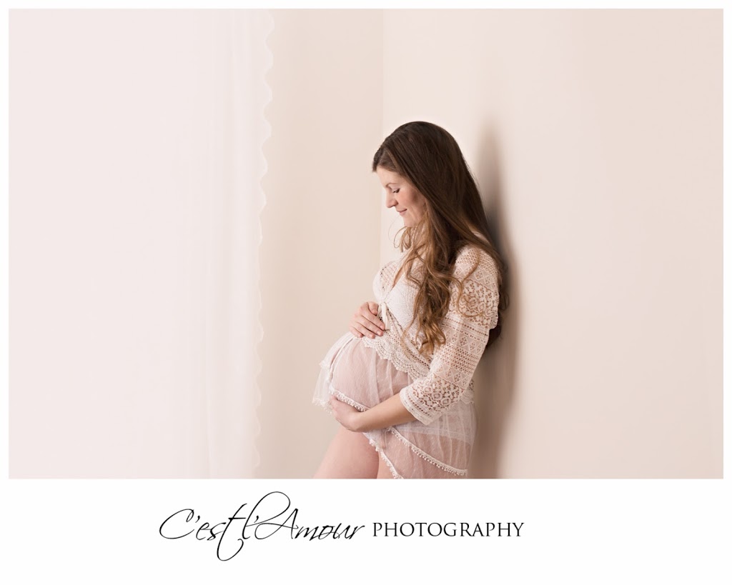 Cest lAmour Photography | 1211 King St E, Oshawa, ON L1H 1J1, Canada | Phone: (905) 995-0994