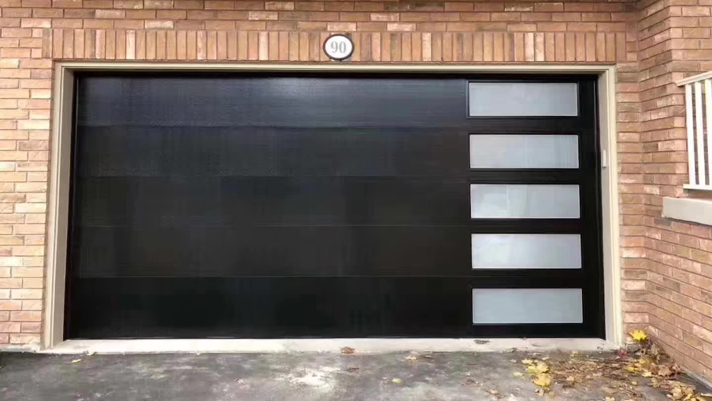 ESS overhead doors | 3258 Sunlight St, Mississauga, ON L5M 0G7, Canada | Phone: (647) 886-5987