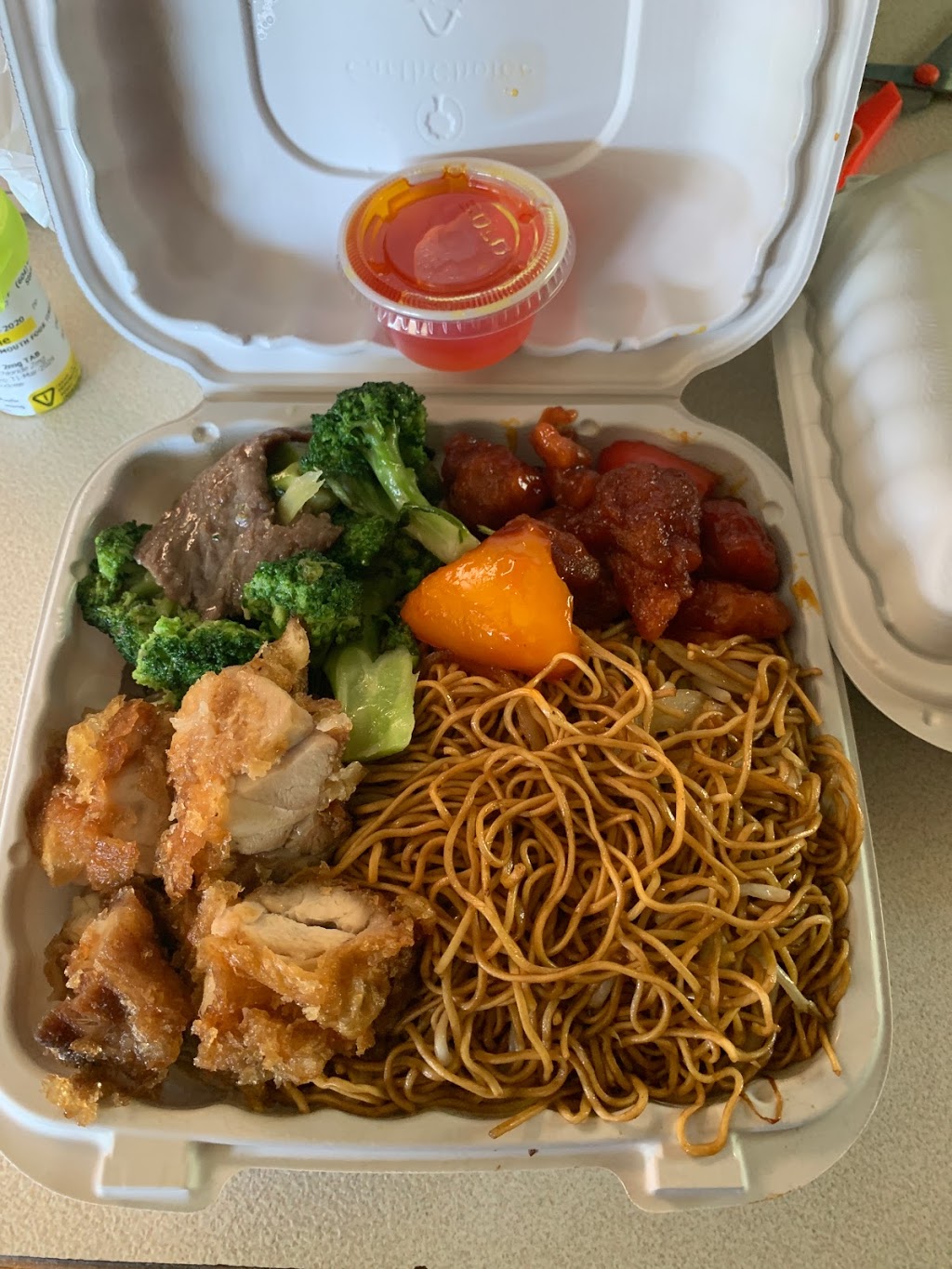 Tasty Wok | 7180 Kerr St, Vancouver, BC V5S 3E3, Canada | Phone: (604) 327-7720