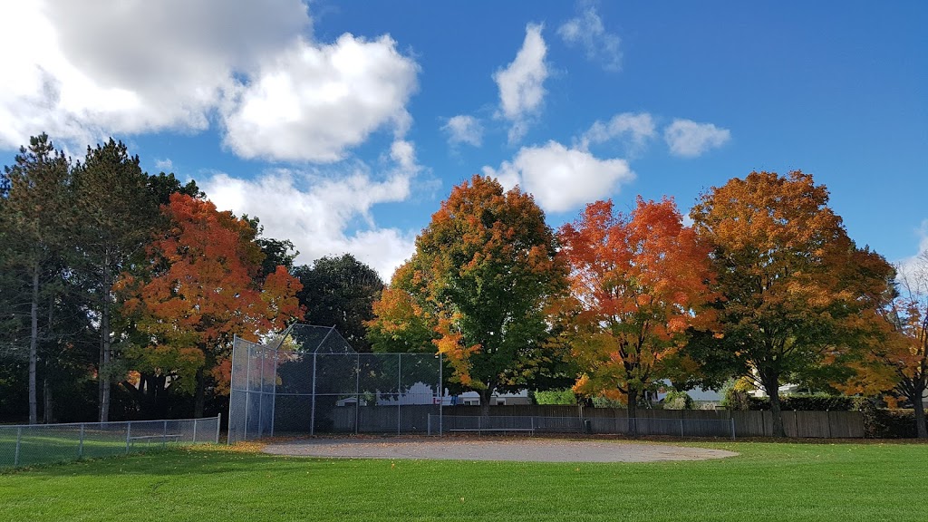 Trend-Arlington Park | 50 Bellman Dr, Nepean, ON K2H 8S3, Canada