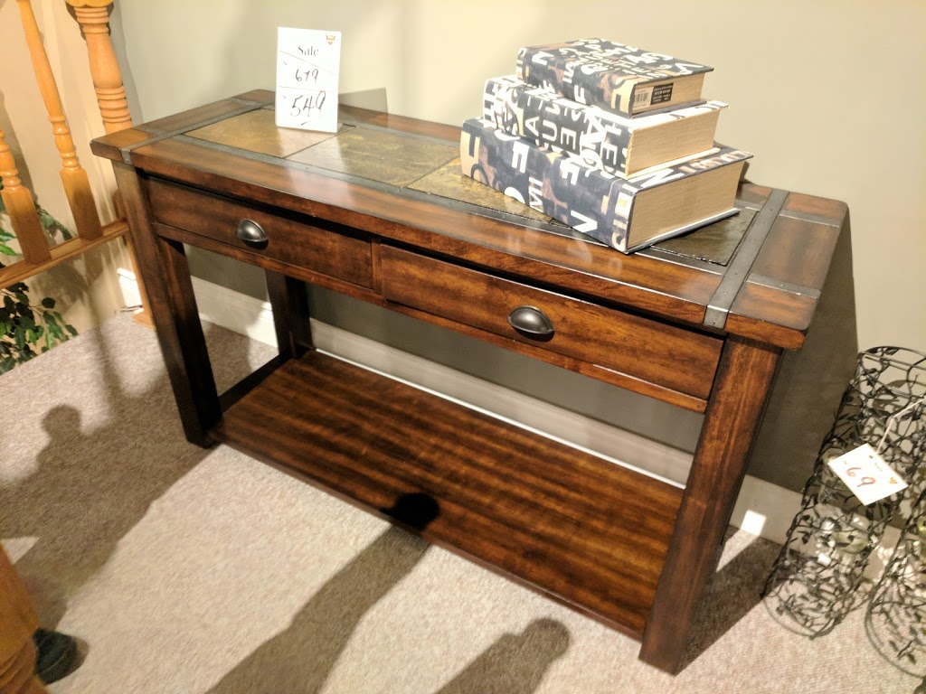 Valley Squire Furniture | 4599 Bank St, Gloucester, ON K1T 3W6, Canada | Phone: (613) 822-0501