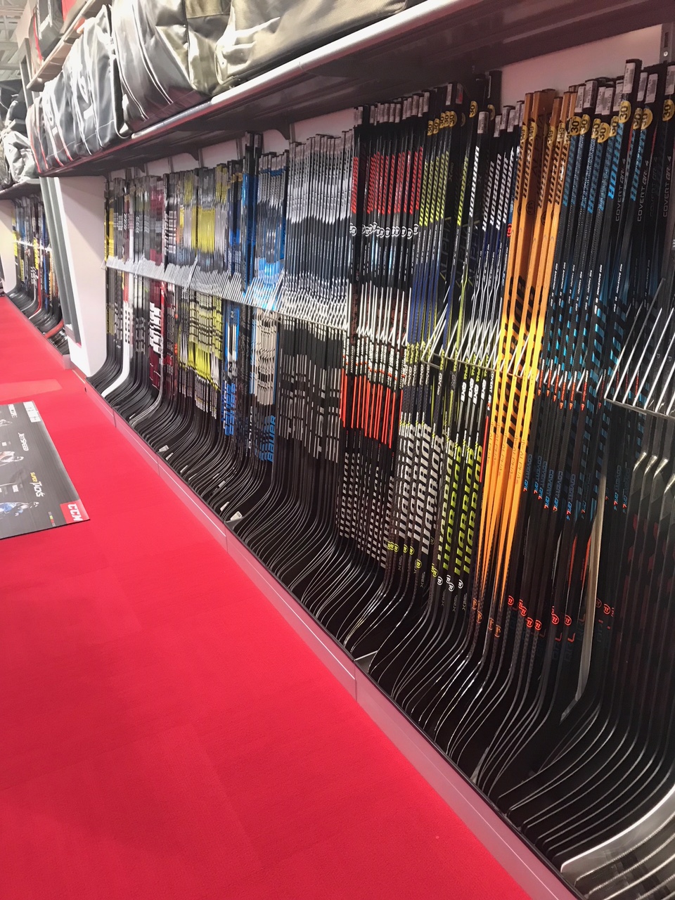Sports Rousseau | 1000 Boulevard des Seigneurs, Terrebonne, QC J6W 1V1, Canada | Phone: (450) 471-6996